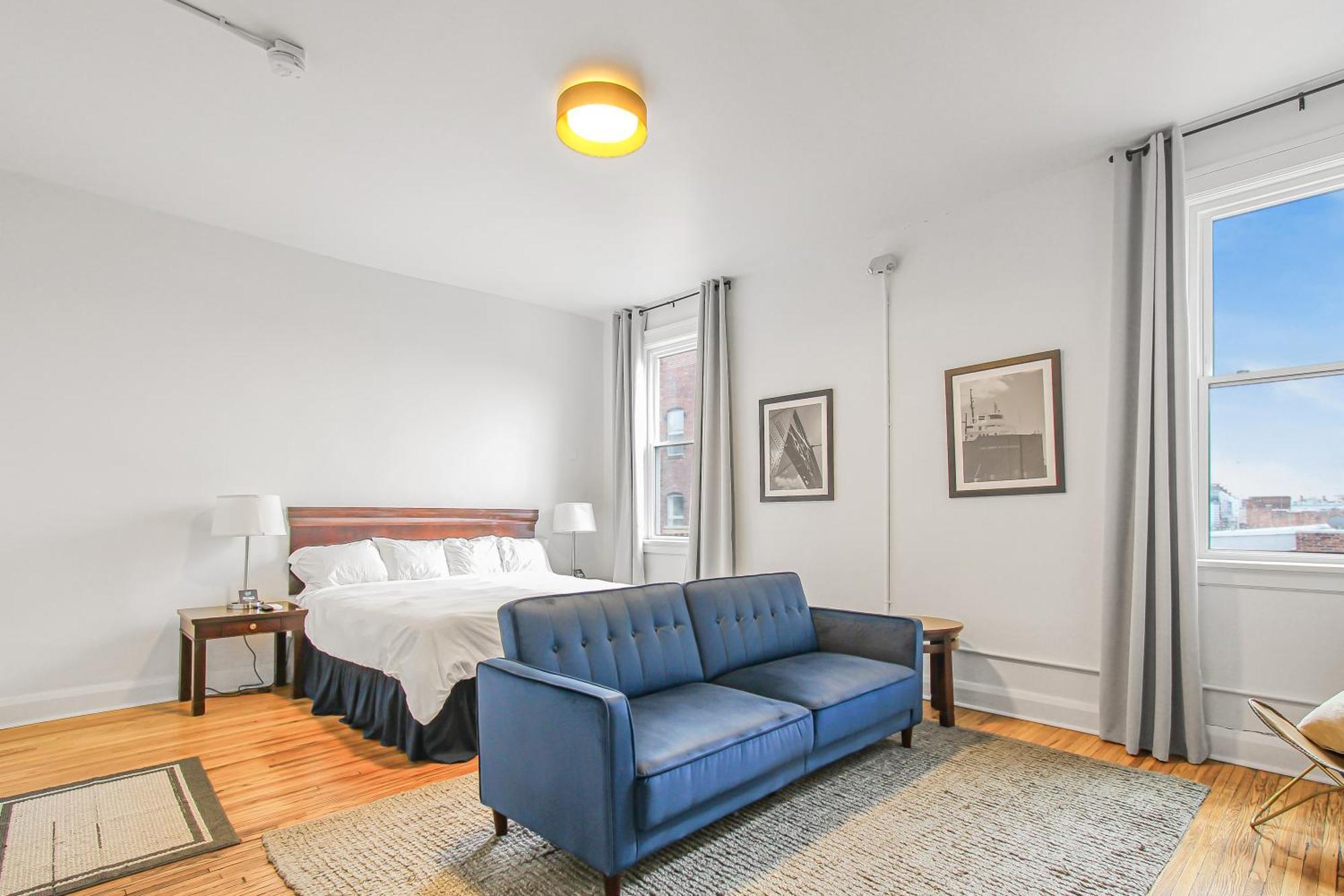 Library Square Suites トレド エクステリア 写真